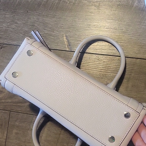 MK CARINE satchel - Picture 5 of 8